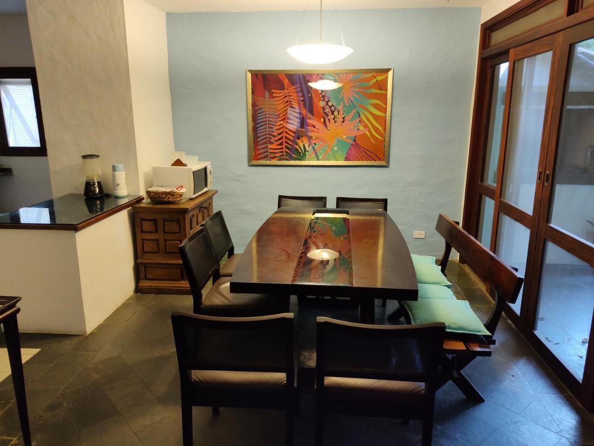 度假居 Casa Aconchegante Em Guaeca - 8 Pessoas